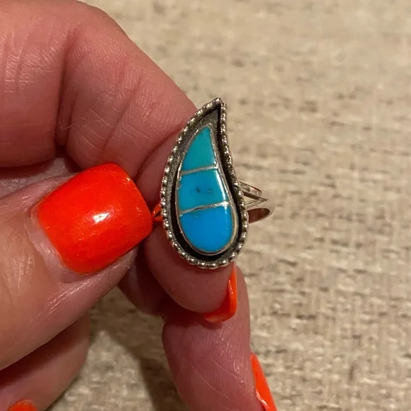 Sterling Silver genuine turquoise ring - Picture 1 of 5